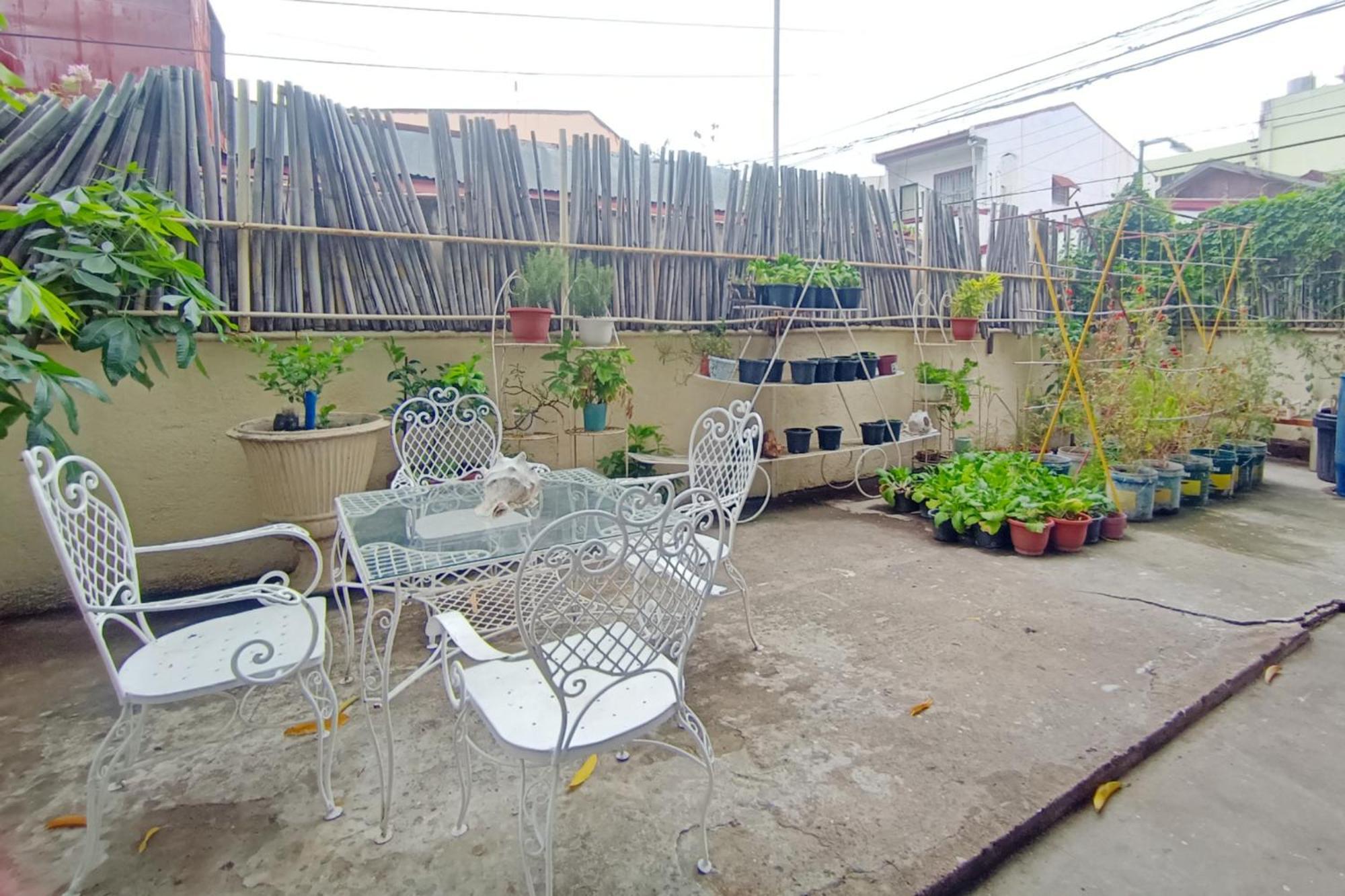 Bed And Brewhouse Sucat Bed & Breakfast Paranaque City Dış mekan fotoğraf