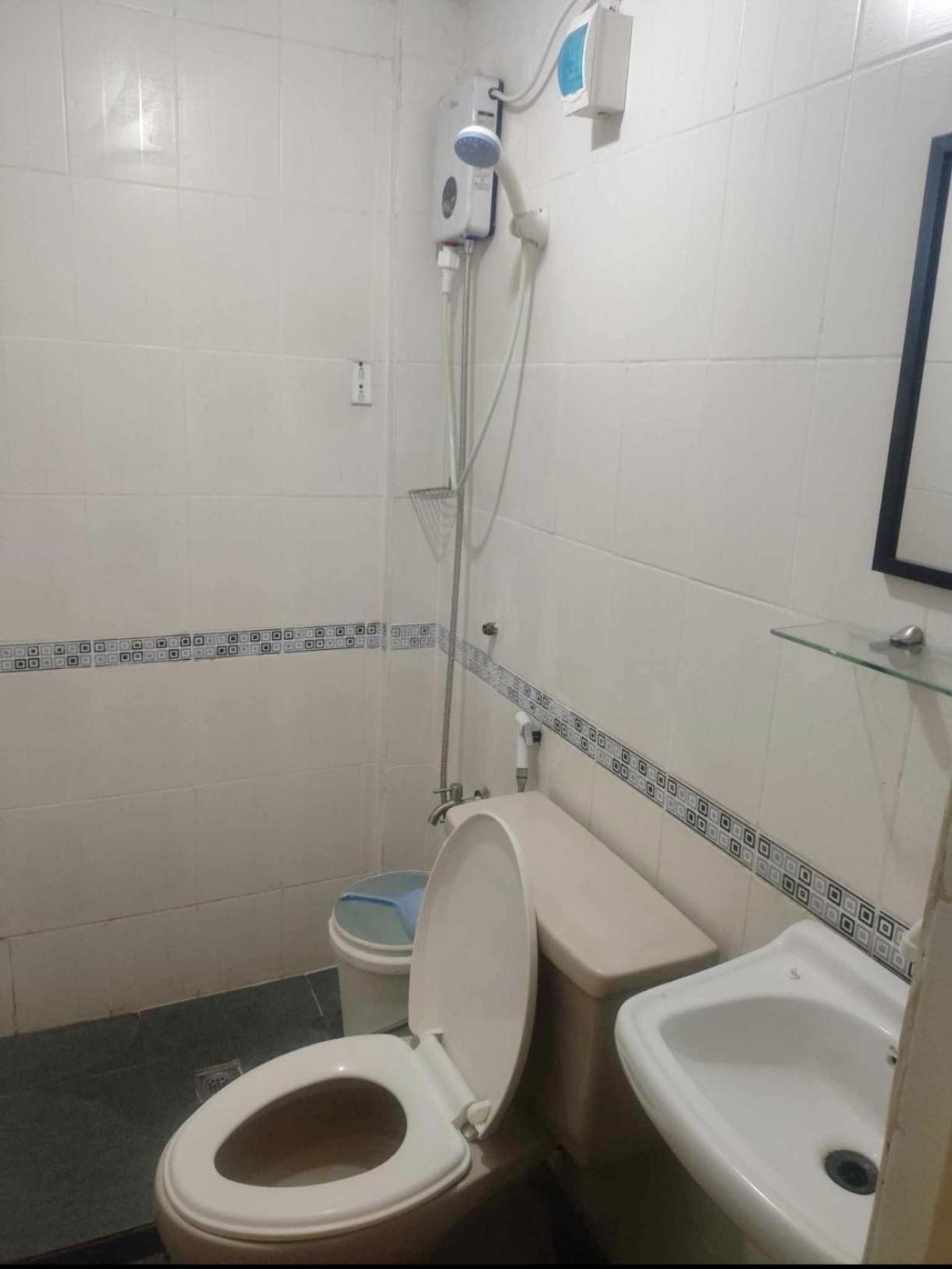Bed And Brewhouse Sucat Bed & Breakfast Paranaque City Dış mekan fotoğraf